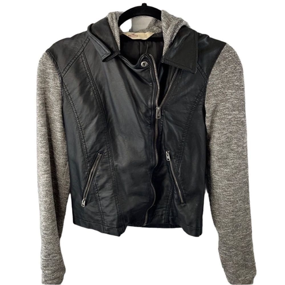 🧥 Hollister Faux Leather Jacket with Sweatshirt Sleeves - Size XS